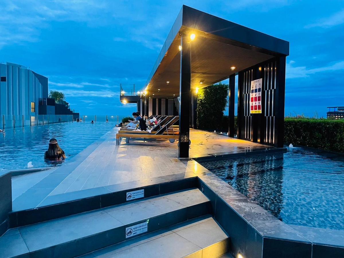 Apartment The Base 1006 By Numam Pattaya